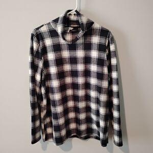 Croft And Barrow Black and White Plaid Turtleneck Sweater